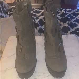 Anne Michelle Boot High Heels Size 6. Never worn